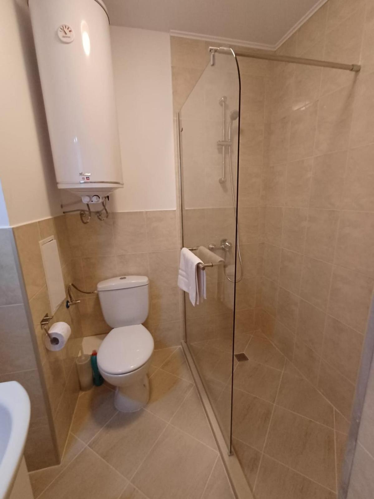 Апартамент - Студио Престиж 2 Hisarya Exterior photo